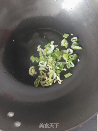 西兰花鸡胸肉焖饭的做法步骤：5