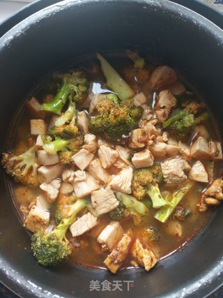 西兰花鸡胸肉焖饭的做法步骤：14