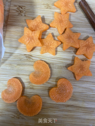丰唇鸡宝宝的做法步骤：2