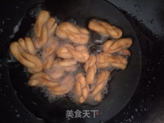 酥脆麻花的做法步骤：14