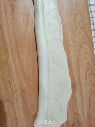 黑胡椒花卷的做法步骤：5
