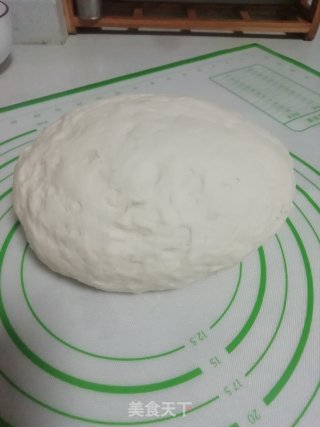 芝麻饼的做法步骤：1