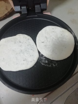 芝麻饼的做法步骤：4