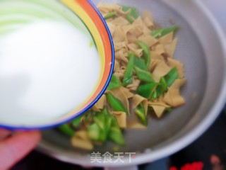 尖椒干豆腐的做法步骤：11