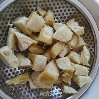 超级简单的面皮的做法步骤：4