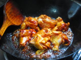 红烧鸡腿的做法步骤：6