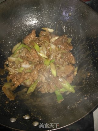 葱爆羊肉的做法步骤：8