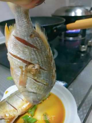黄翅鱼的做法步骤：2