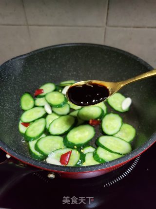 煎青瓜的做法步骤：7
