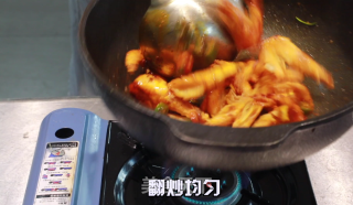 麻辣干锅虾的做法步骤：10