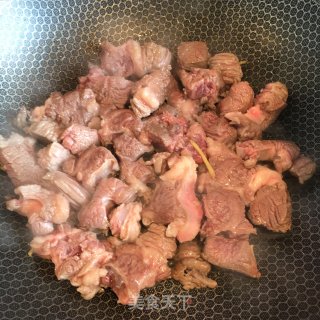咖啡牛肉土豆盖浇饭的做法步骤：4