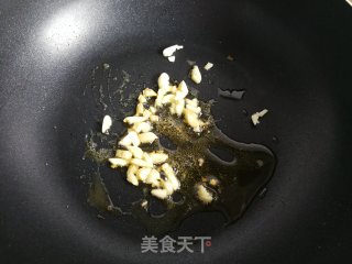 花菜炒甜豆角的做法步骤：3