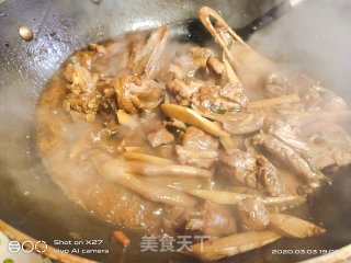 胡萝卜炖鸭肉的做法步骤：10