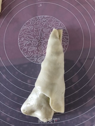 葱花饼的做法步骤：7