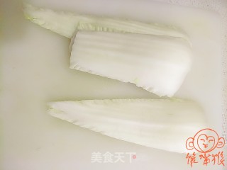 酸辣白菜的做法步骤：1