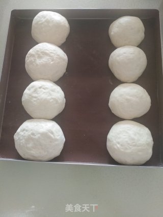 月牙肉松面包的做法步骤：7