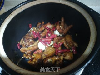 红烧鸡爪的做法步骤：7