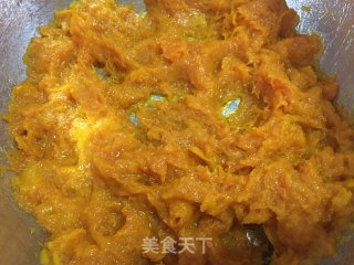 南瓜荷叶饼的做法步骤：2