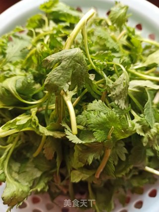 麻油菊叶汤的做法步骤：1