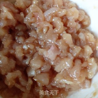 西葫芦鸡肉包的做法步骤：4