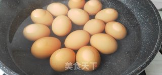 五香茶蛋的做法步骤：2
