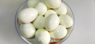 五香茶蛋的做法步骤：3