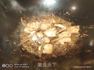 红烧巴沙鳍鱼的做法步骤：5