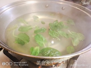 菠菜酸辣土豆粉的做法步骤：5