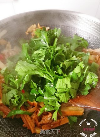 小炒豆干的做法步骤：7