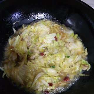 五花肉炒白菜的做法步骤：7