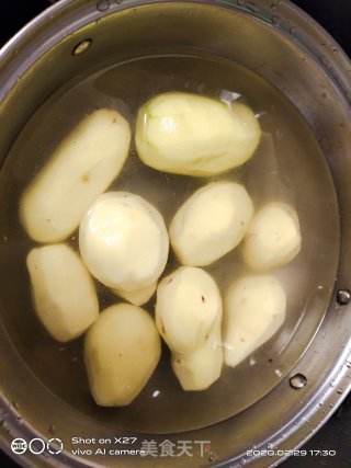 草莓????拌土豆的做法步骤：3