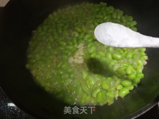 毛豆炒肉末的做法步骤：8