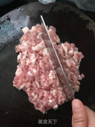 肉末紫菜汤的做法步骤：1