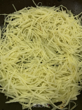 青椒土豆丝的做法步骤：5