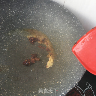 腊兔肉炒笋尖的做法步骤：11