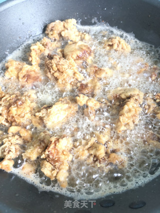 香酥炸鸡块的做法步骤：5