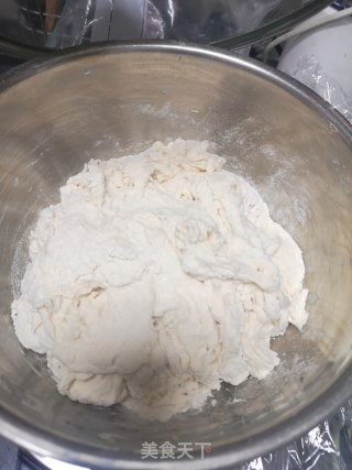 白菜猪肉馅饼的做法步骤：1
