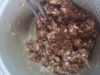 白菜猪肉馅饼的做法步骤：5