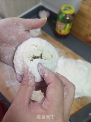 白菜猪肉馅饼的做法步骤：9