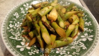 喼汁焖绿芦笋的做法步骤：5