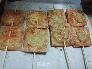 蒜蓉烤油豆腐的做法步骤：7