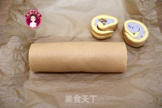 芋泥戚风蛋糕卷的做法步骤：21