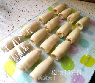 蛋黄酥的做法步骤：14