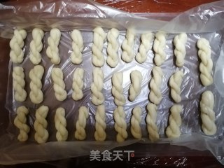 麻花的做法步骤：7