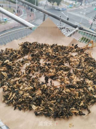 自制梅干菜（湖南黑腌菜）的做法步骤：7