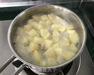苹果梨子汤的做法步骤：5