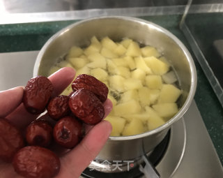 苹果梨子汤的做法步骤：6