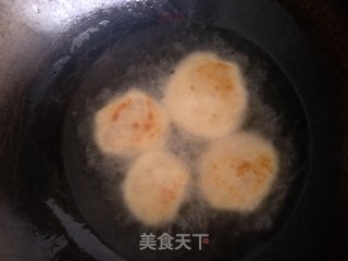 油炸花生糖糕的做法步骤：17