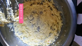 核桃巧克力布朗尼和焦糖饼干布朗尼的做法步骤：3