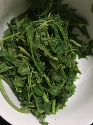 香椿豆腐的做法步骤：1